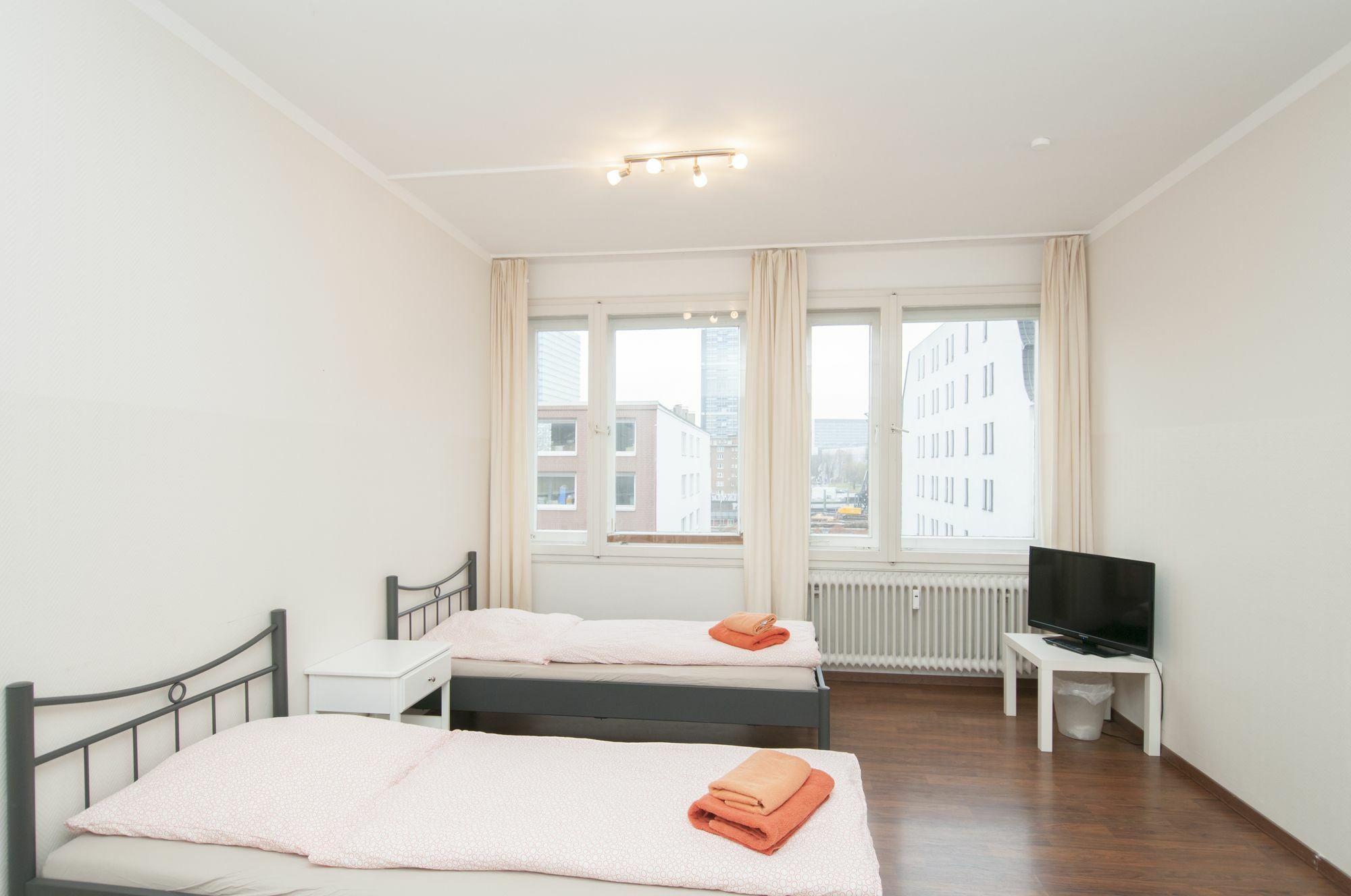 City-Appartements Nordkanalstrasse - Monteurunterkunft Hamburg Eksteriør bilde